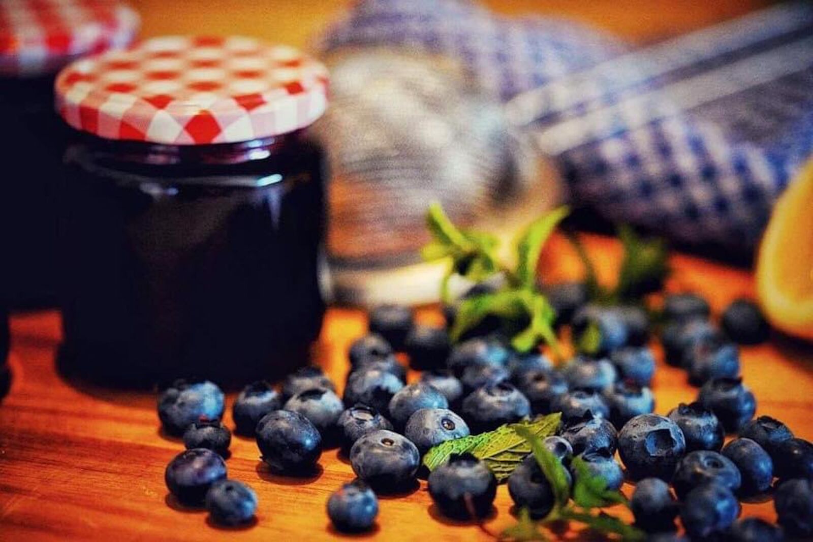 Preserve and store blueberries