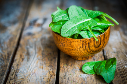 Spinat anbauen leichtgemacht: von der Aussaat bis zur Ernte