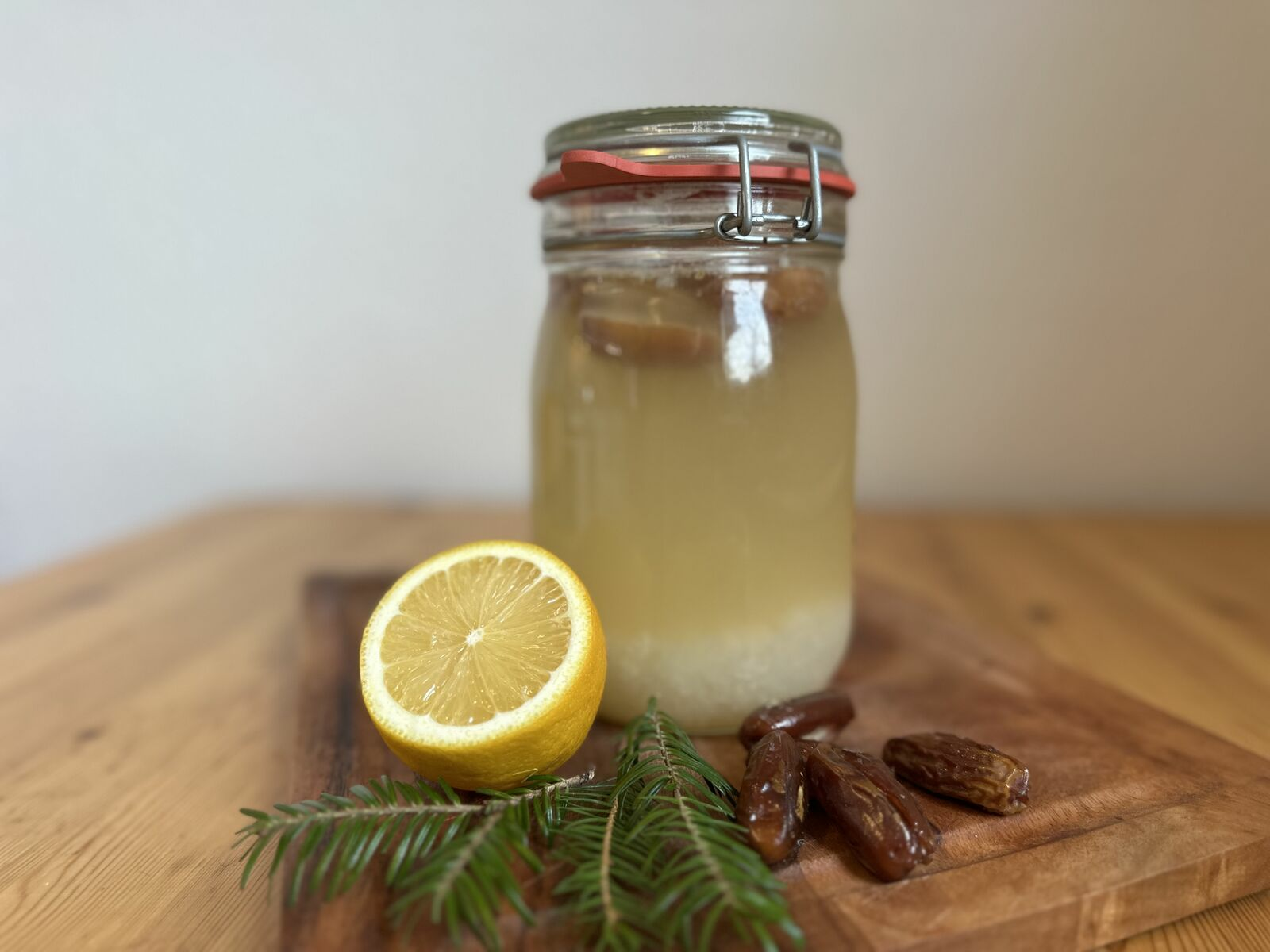 Wasserkefir herstellen: Eine Anleitung & Rezept (mit PDF-Download)